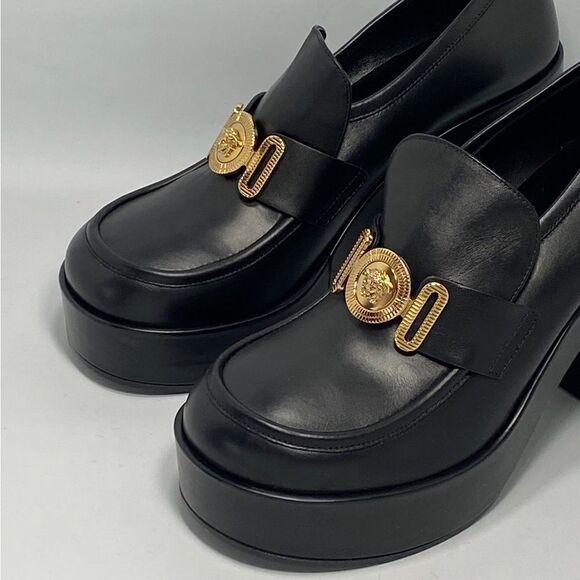 Versace Logo Leather Platform Pumps size 40 - Picture 5 of 15